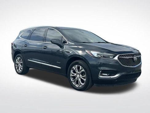 Used 2019 Buick Enclave Avenir w/ Avenir Technology Package FWD image 9