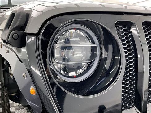 Used 2020 Jeep Wrangler Unlimited Sport image 29