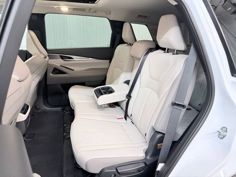 New 2027 INFINITI QX60 Luxe w/ Cargo Package FWD image 36
