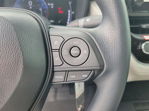 New 2026 Toyota Corolla Cross L image 19