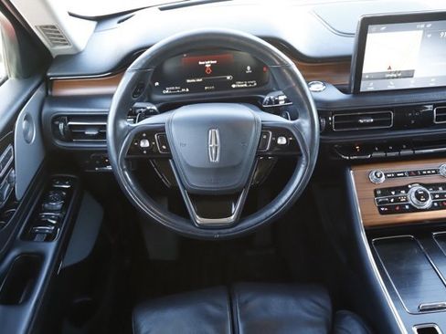 Used 2020 Lincoln Aviator Reserve w/ Equipment Group 202A image 19