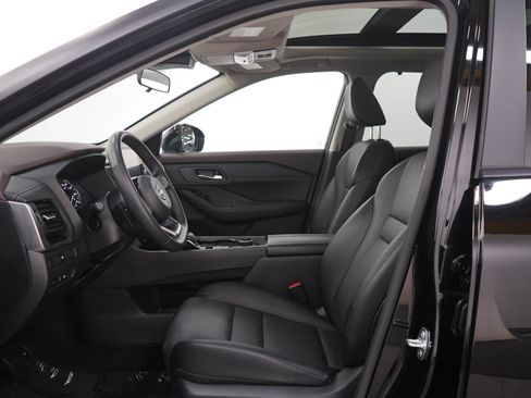 Used 2023 Nissan Rogue SV w/ SV Premium B Package AWD/4WD image 24