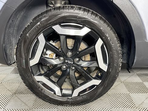 Used 2025 Kia Telluride S AWD/4WD image 32