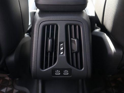 New 2026 BMW X1 xDrive28i w/ Technology Package image 27