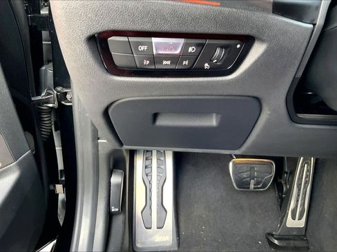 Used 2024 BMW M3 Competition image 32