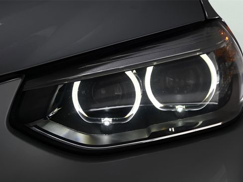 Used 2019 BMW X4 xDrive30i w/ Convenience Package image 35