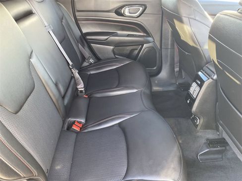 Used 2022 Jeep Compass Trailhawk w/ Trailhawk Convenience Group image 10