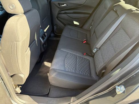 Used 2019 Chevrolet Equinox LT image 11