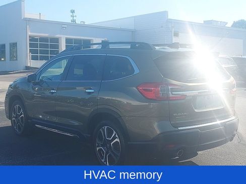 Used 2023 Subaru Ascent Touring AWD/4WD image 5