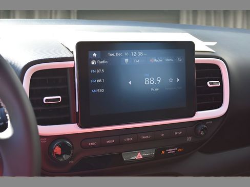 New 2026 Hyundai Venue SEL FWD image 24
