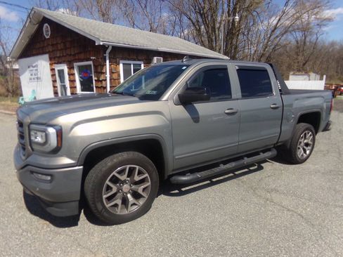 Used 2017 GMC Sierra 1500 SLT AWD/4WD image 1