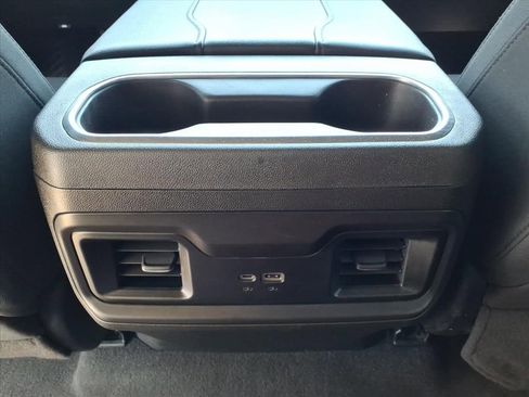 Used 2024 Chevrolet Silverado 2500 LT image 21