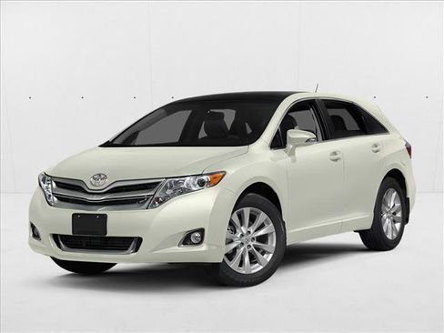 Used 2013 Toyota Venza LE FWD image 1