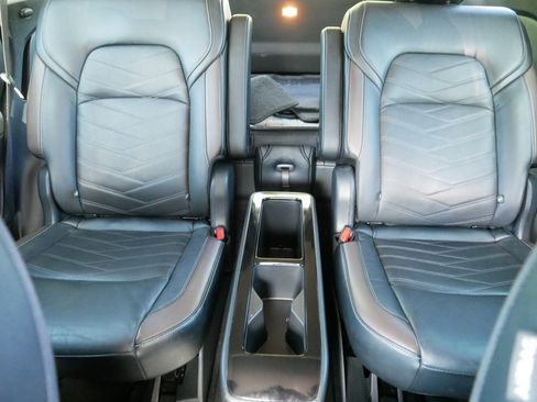 Certified 2023 Nissan Pathfinder Platinum AWD/4WD image 13