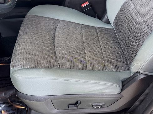 Used 2016 RAM 1500 Big Horn image 12