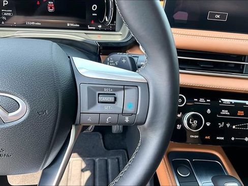 Used 2025 INFINITI QX60 Sensory w/ Cargo Package AWD/4WD image 17