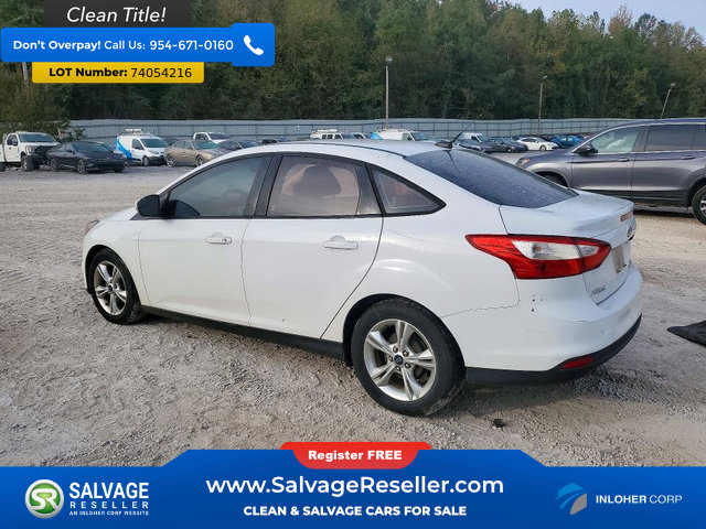 Used 2014 Ford Focus SE FWD image 3