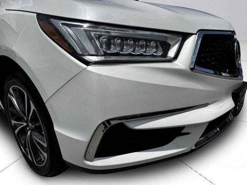 Used 2020 Acura MDX SH-AWD w/ Technology Package image 11