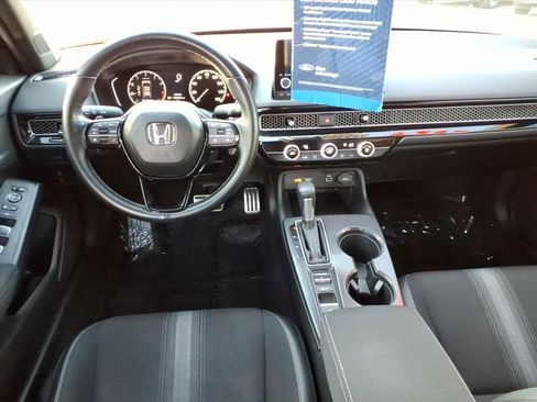 Used 2024 Honda Civic Sport image 9