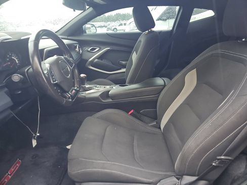 Used 2019 Chevrolet Camaro SS RWD image 5