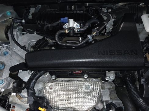 Used 2019 Nissan Rogue SV image 30