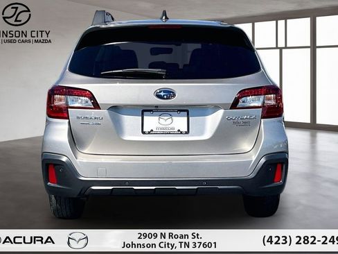 Used 2019 Subaru Outback 2.5i Limited w/ Protection Package #1 AWD/4WD image 4