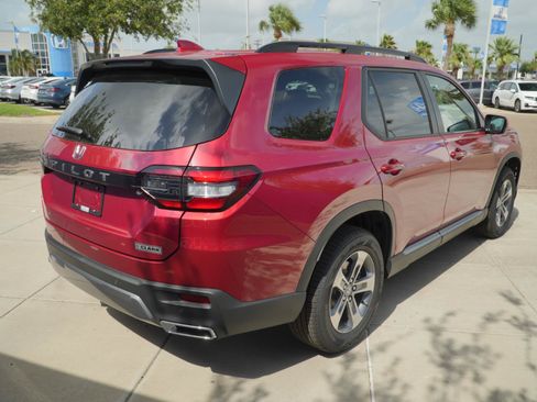 New 2026 Honda Pilot EX-L image 5