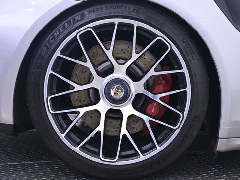 Used 2015 Porsche 911 Turbo image 13