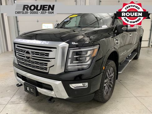Used 2023 Nissan Titan Platinum Reserve w/ Moonroof Package AWD/4WD image 1