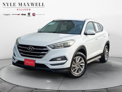Used 2017 Hyundai Tucson SE w/ SE Popular Package 02