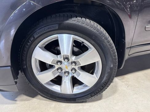 Used 2015 Chevrolet Traverse LTZ AWD/4WD image 2