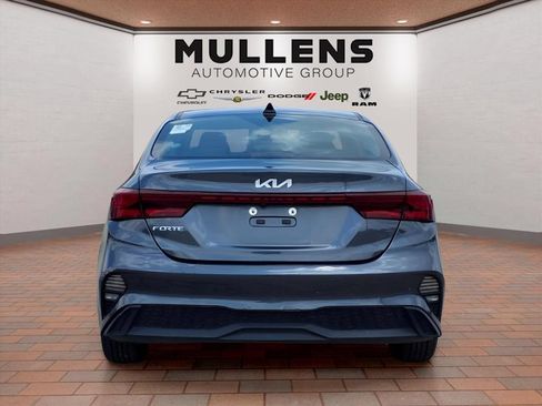 Used 2023 Kia Forte LXS FWD image 6