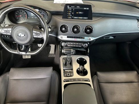 Certified 2019 Kia Stinger GT1 image 14