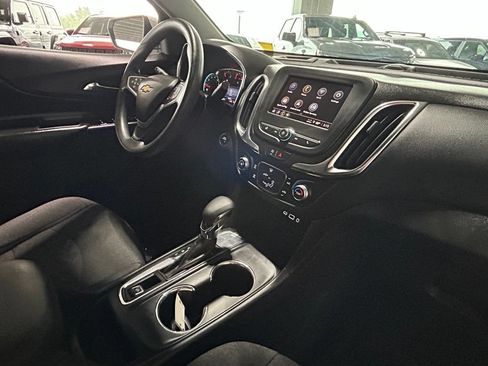 Used 2022 Chevrolet Equinox LT FWD image 40