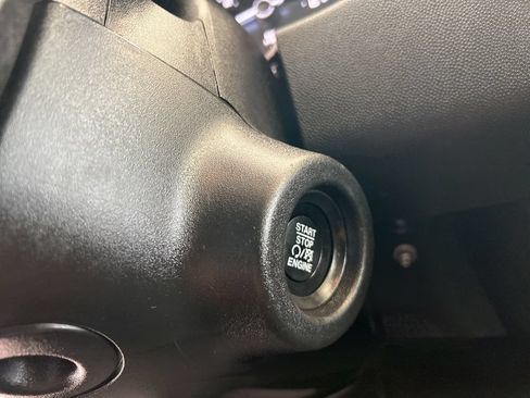 Used 2025 RAM ProMaster 2500 w/ Convenience Group FWD image 48
