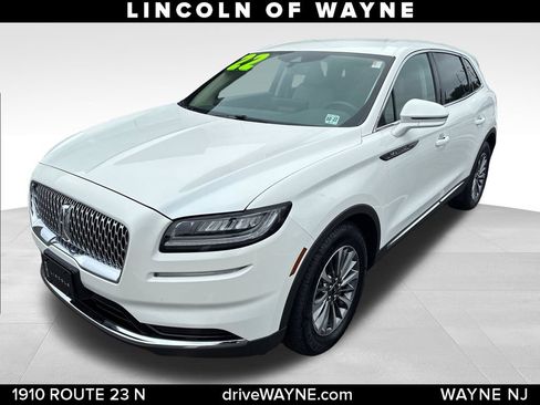 Certified 2022 Lincoln Nautilus AWD w/ Premium Package image 1