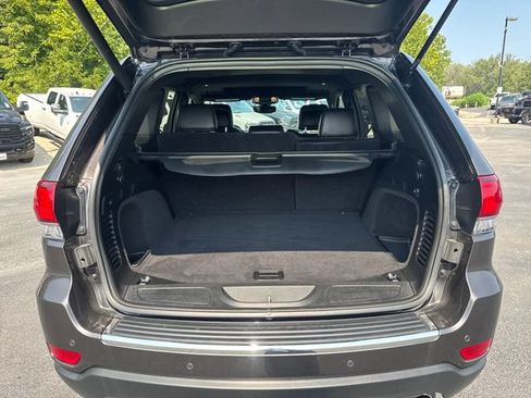 Used 2020 Jeep Grand Cherokee Limited AWD/4WD image 10