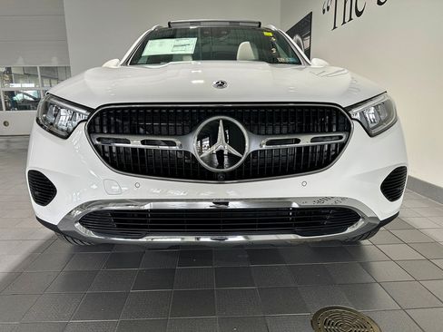 New 2026 Mercedes-Benz GLC 300 4MATIC image 2