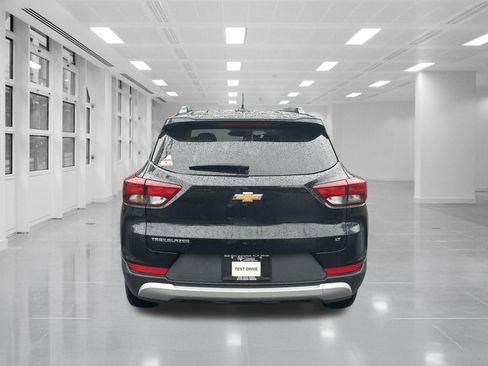 Certified 2025 Chevrolet TrailBlazer LT FWD image 5
