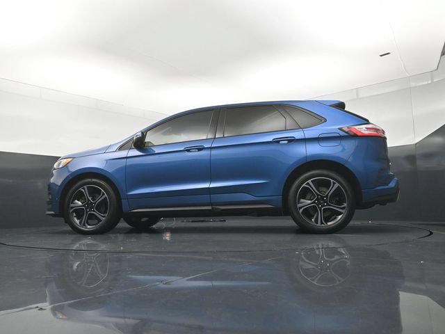 Used 2020 Ford Edge ST w/ Equipment Group 401A AWD/4WD image 21