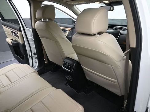 Certified 2019 Honda CR-V Touring image 12