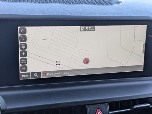 Used 2025 Kia Seltos S image 24