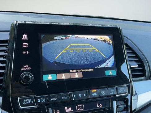 Used 2019 Honda Odyssey EX-L image 16
