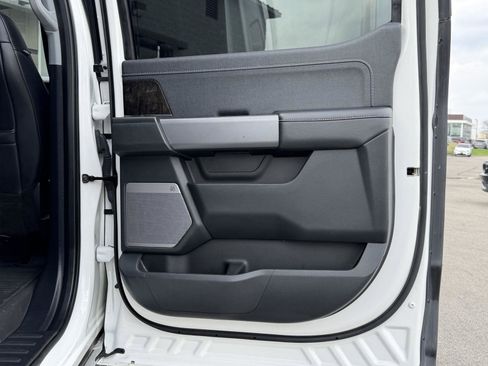 Used 2021 Ford F150 Lariat w/ Equipment Group 502A High image 43