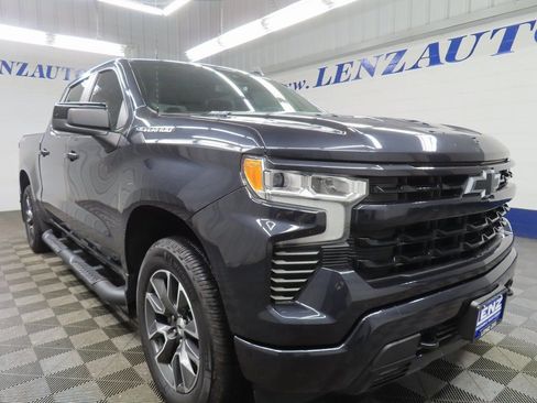 Used 2022 Chevrolet Silverado 1500 RST w/ Protection Package image 3