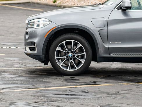 Used 2016 BMW X5 xDrive40e image 8