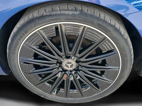 Used 2025 Mercedes-Benz CLE 300 4MATIC Coupe image 5