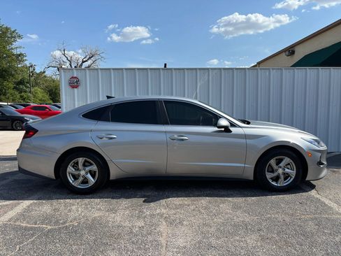 Used 2021 Hyundai Sonata SE FWD image 8