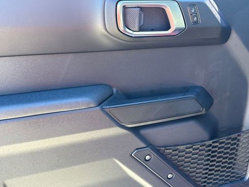 New 2025 Ford Bronco Badlands image 30