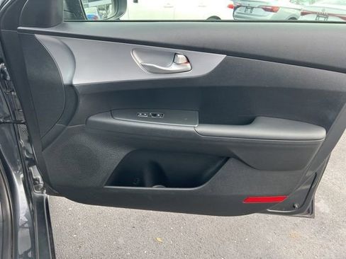Certified 2024 Kia Forte LXS image 29